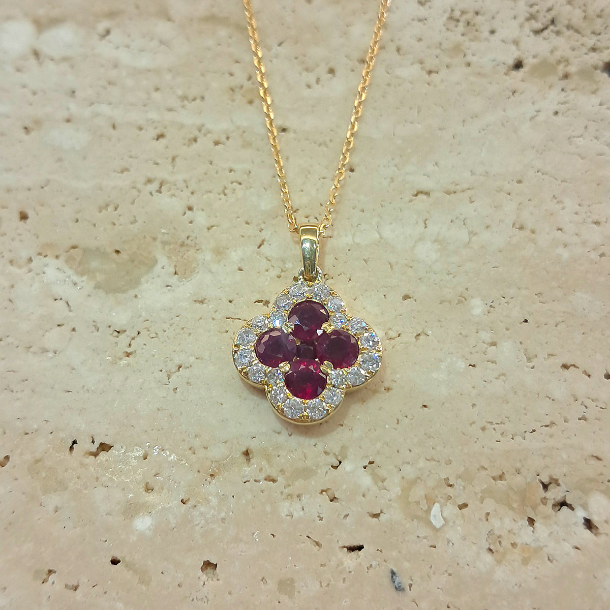 18ct Yellow Gold Ruby & Diamond Clover Pendant Necklace