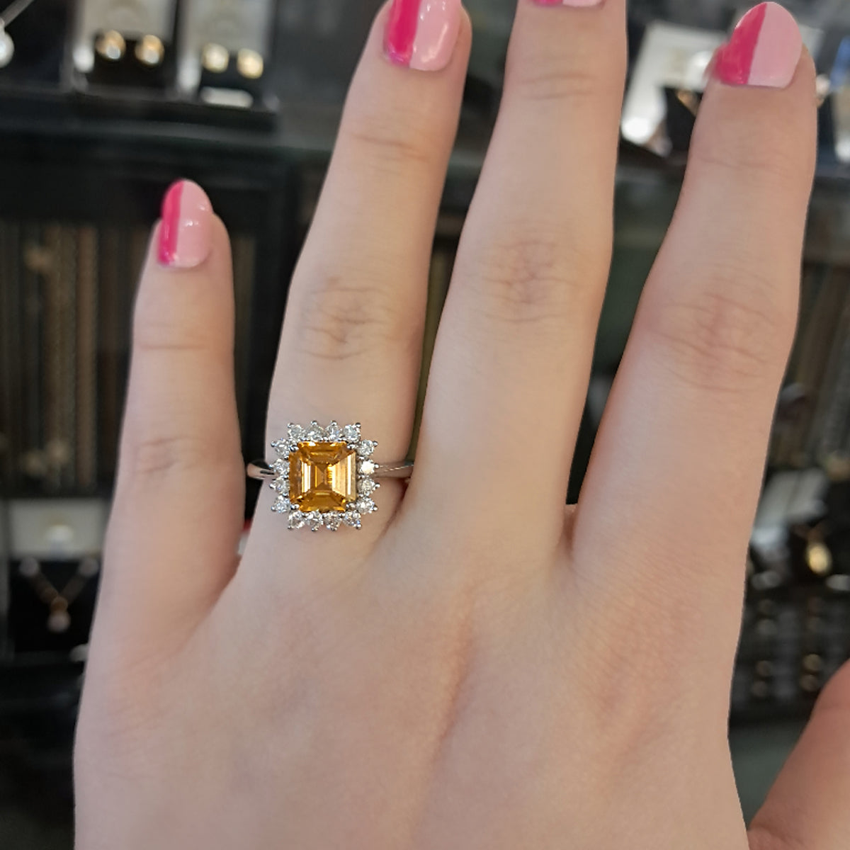 18ct White Gold Yellow Sapphire & Diamond Cluster Ring