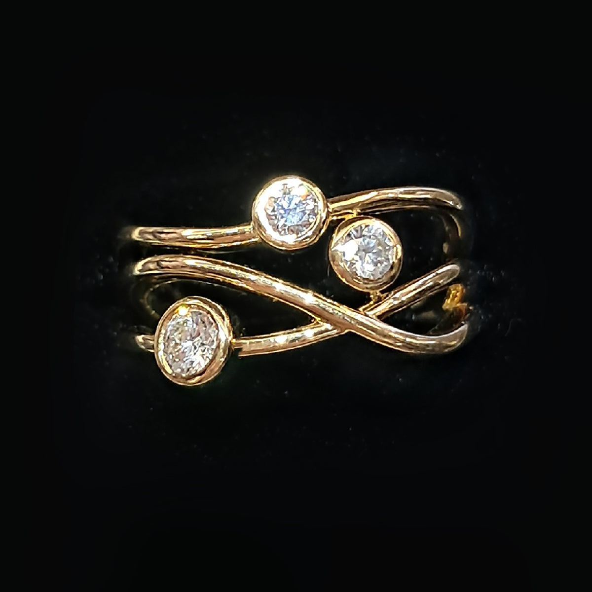 18ct Yellow Gold Diamond Bubble Ring