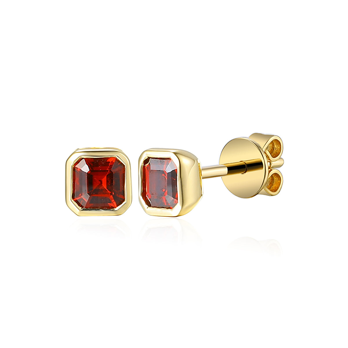 9ct Yellow Gold Step Cut Garnet Stud Earrings