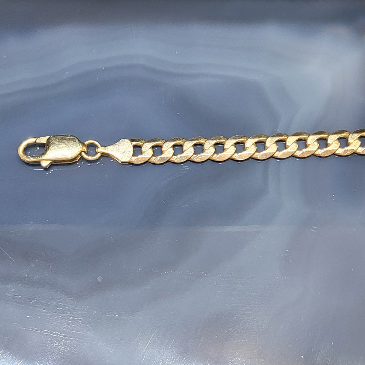 Secondhand 9ct Gold Curb Link Bracelet