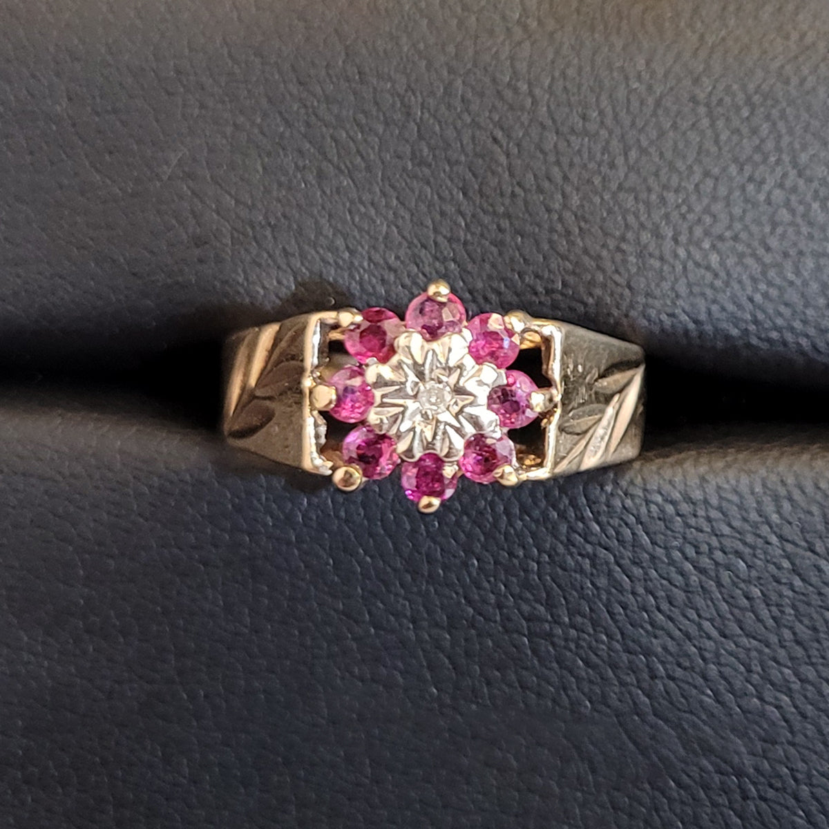 Secondhand 9ct Ruby & Diamond Cluster Ring