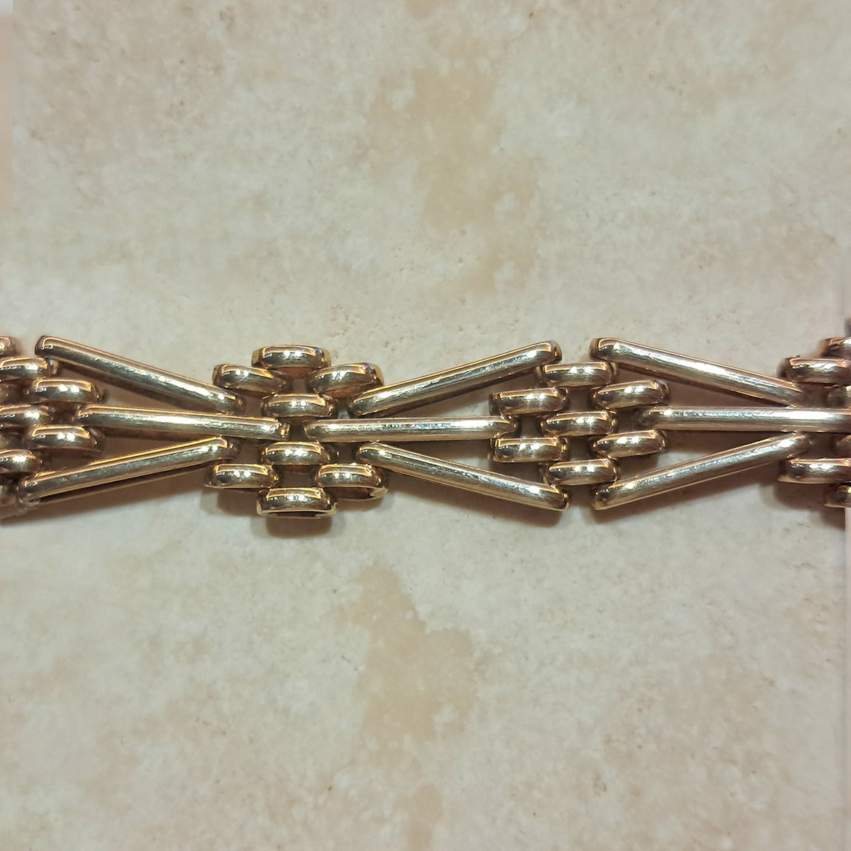 Secondhand 9ct Yellow Gold Gate Bracelet
