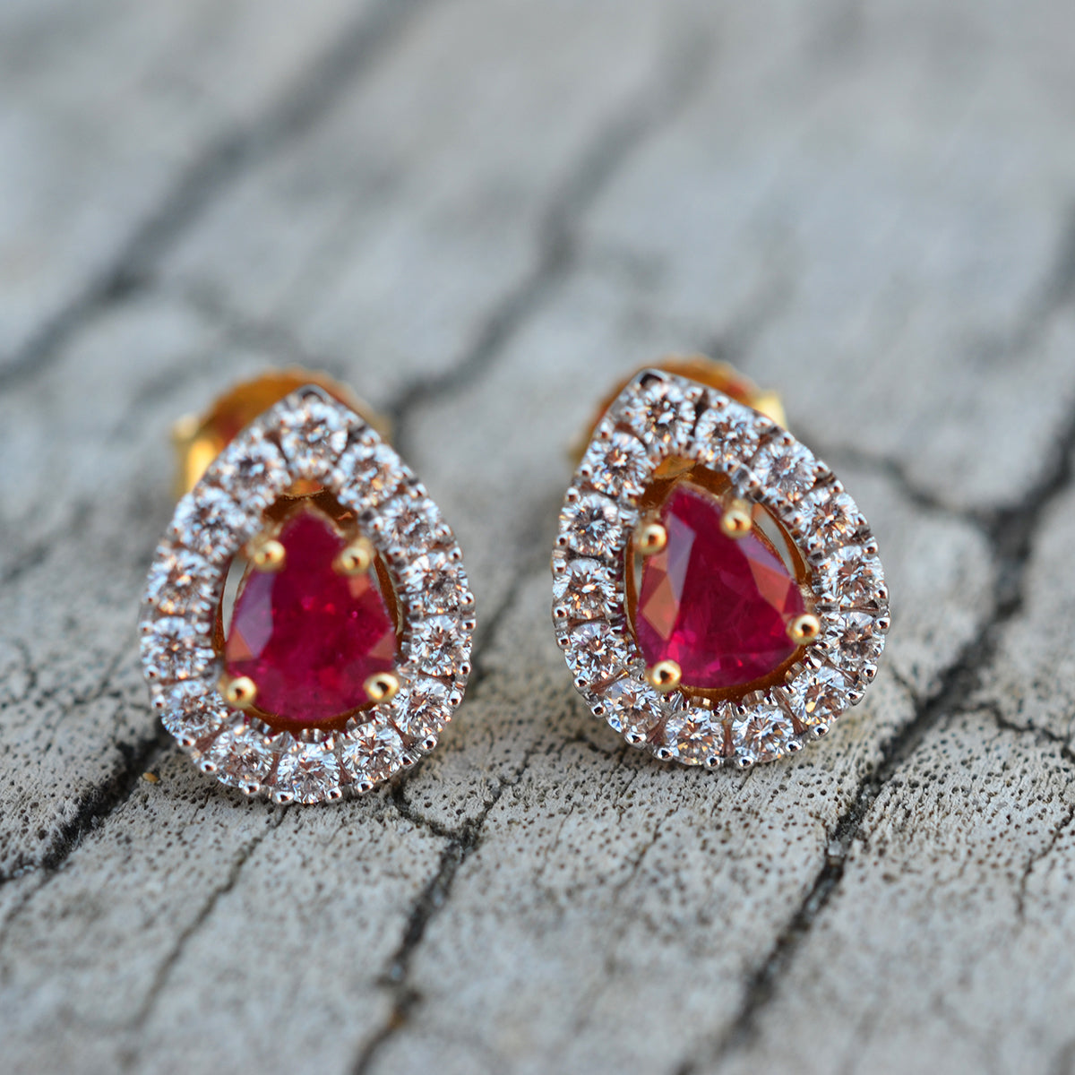 18ct Yellow Gold Ruby & Diamond Earrings