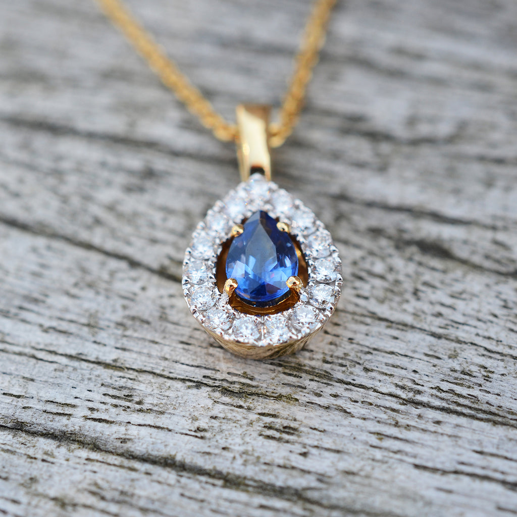 18ct Yellow Gold Sapphire & Diamond Pendant Necklace