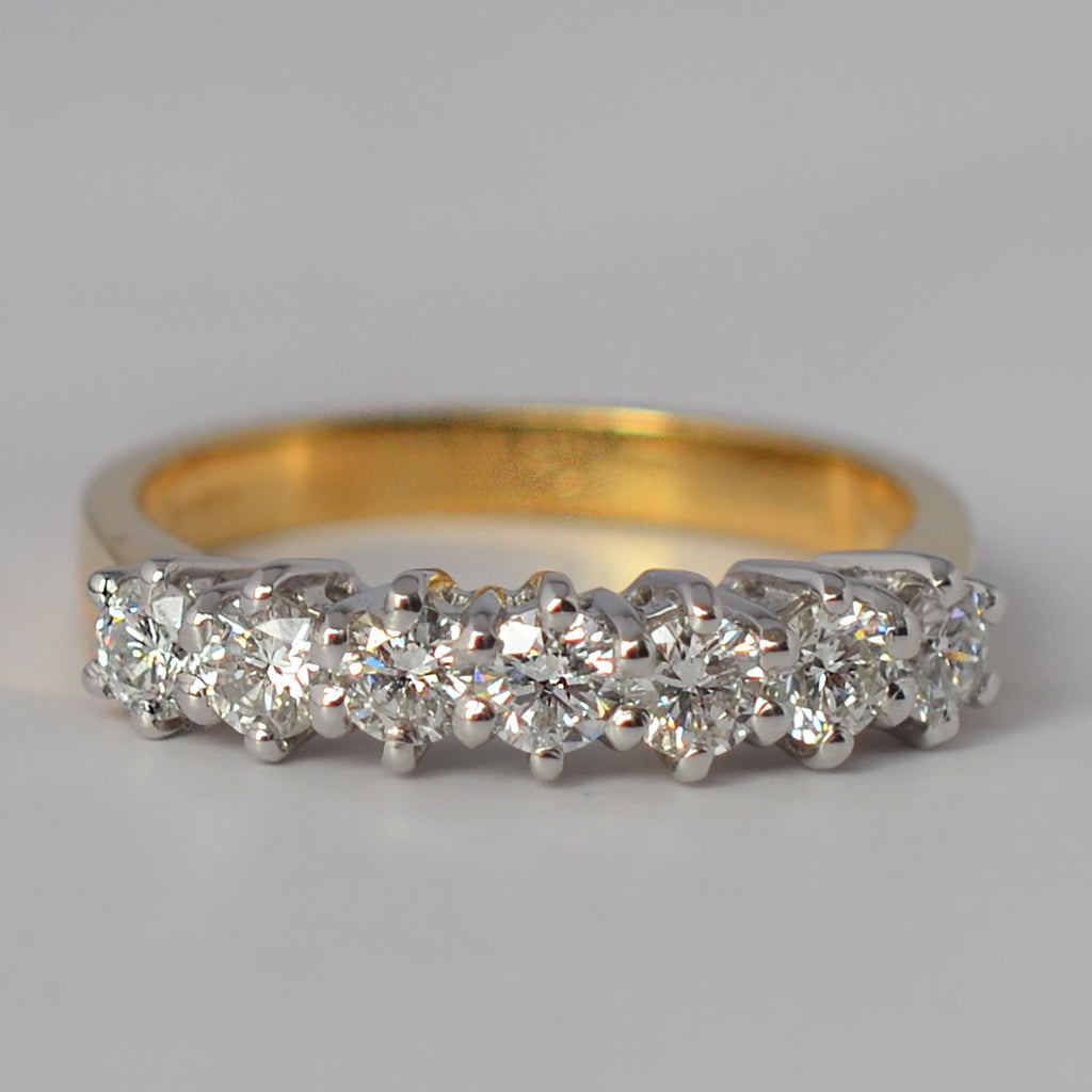 18ct Yellow Gold 7 Stone Diamond Ring