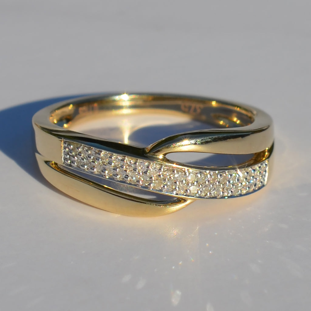 9ct Yellow Gold Diamond Dress Ring