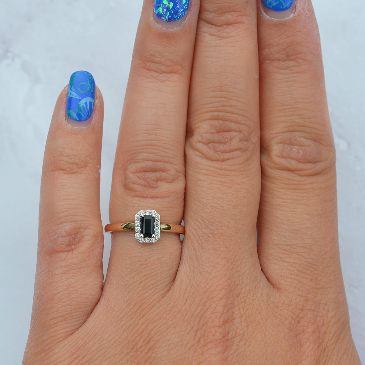 9ct Yellow Gold Sapphire & Diamond Cluster Ring