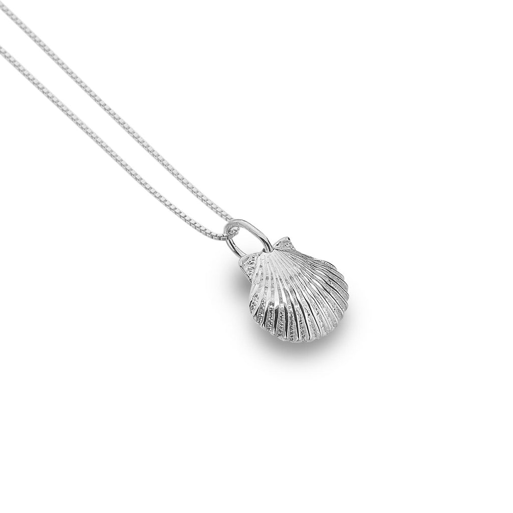 Sterling Silver Scallop Pendant Necklace