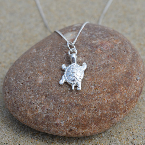 Sterling Silver Turtle Pendant Necklace